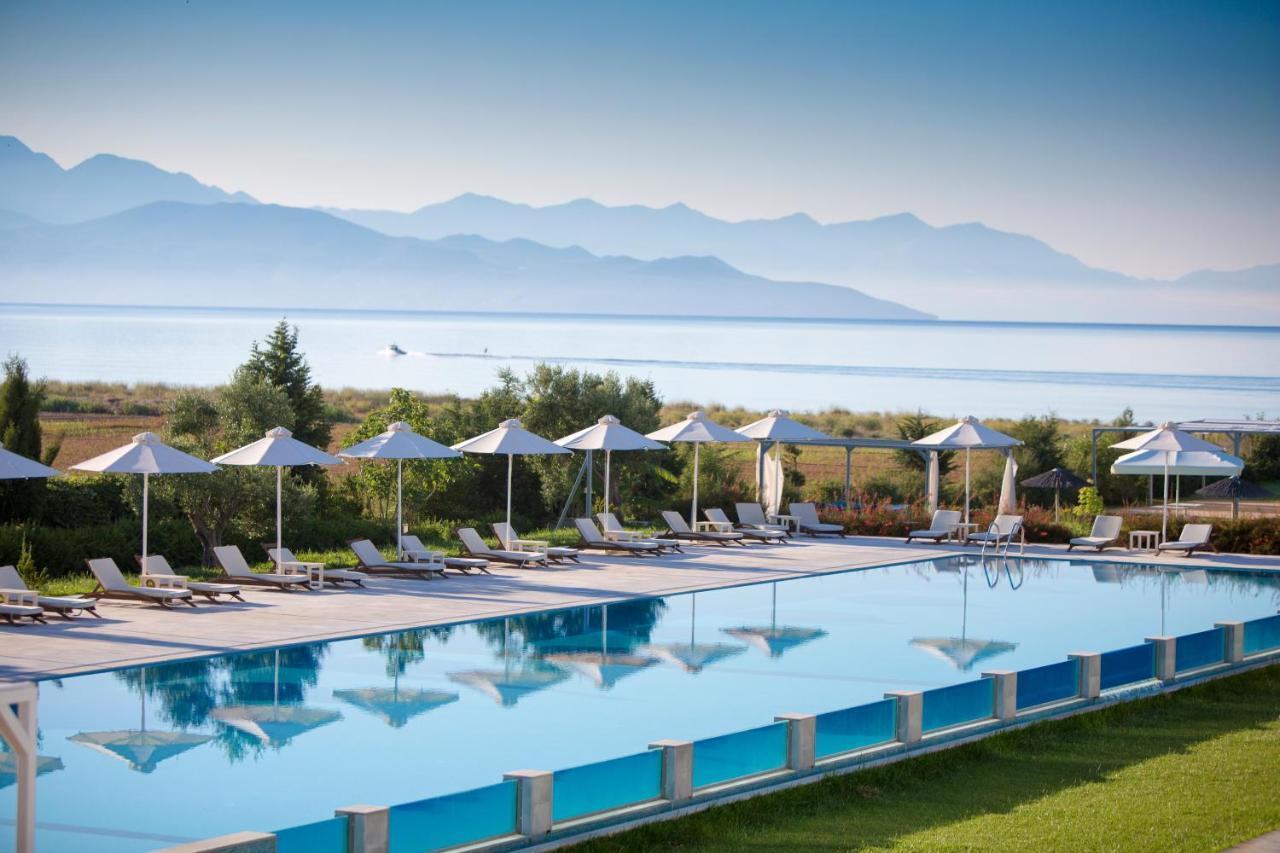 Buca Beachclub Resort (Adults Only) เมสสินี ภายนอก รูปภาพ